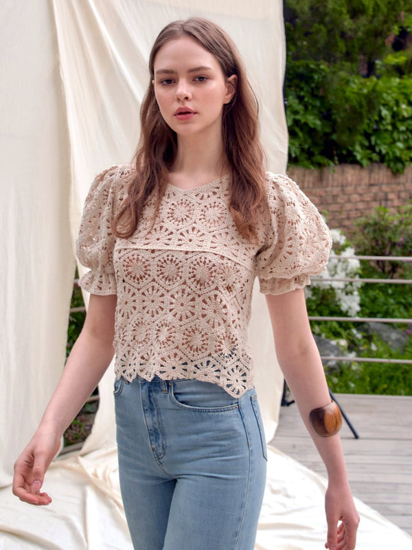 BALLOON SLEEVE LACE TOP