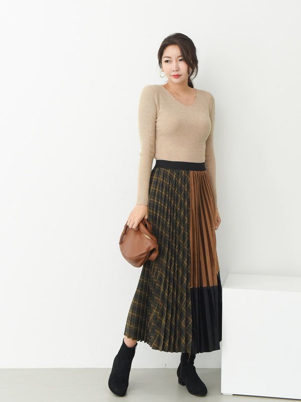 COLOR BLOCK PLEATED SKIRT
