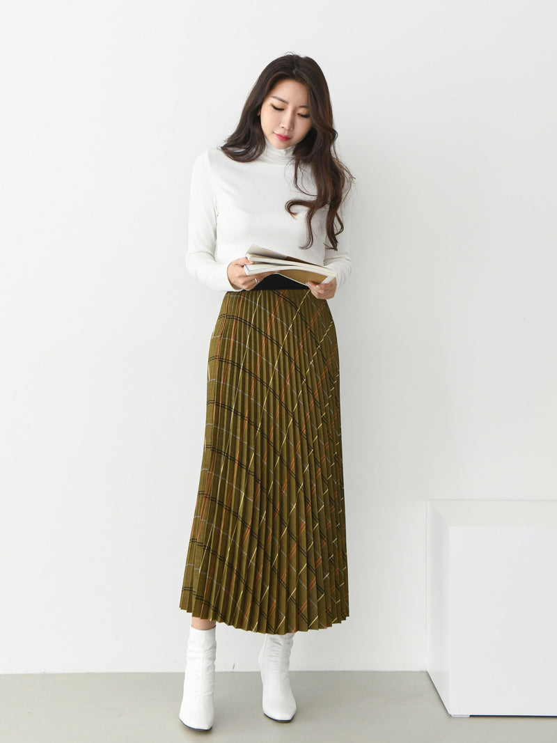 CHECK PLEATED SKIRT