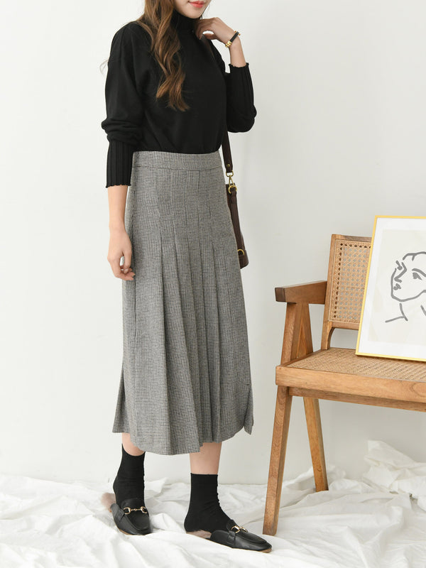 PLEATED WOOL SKIRT