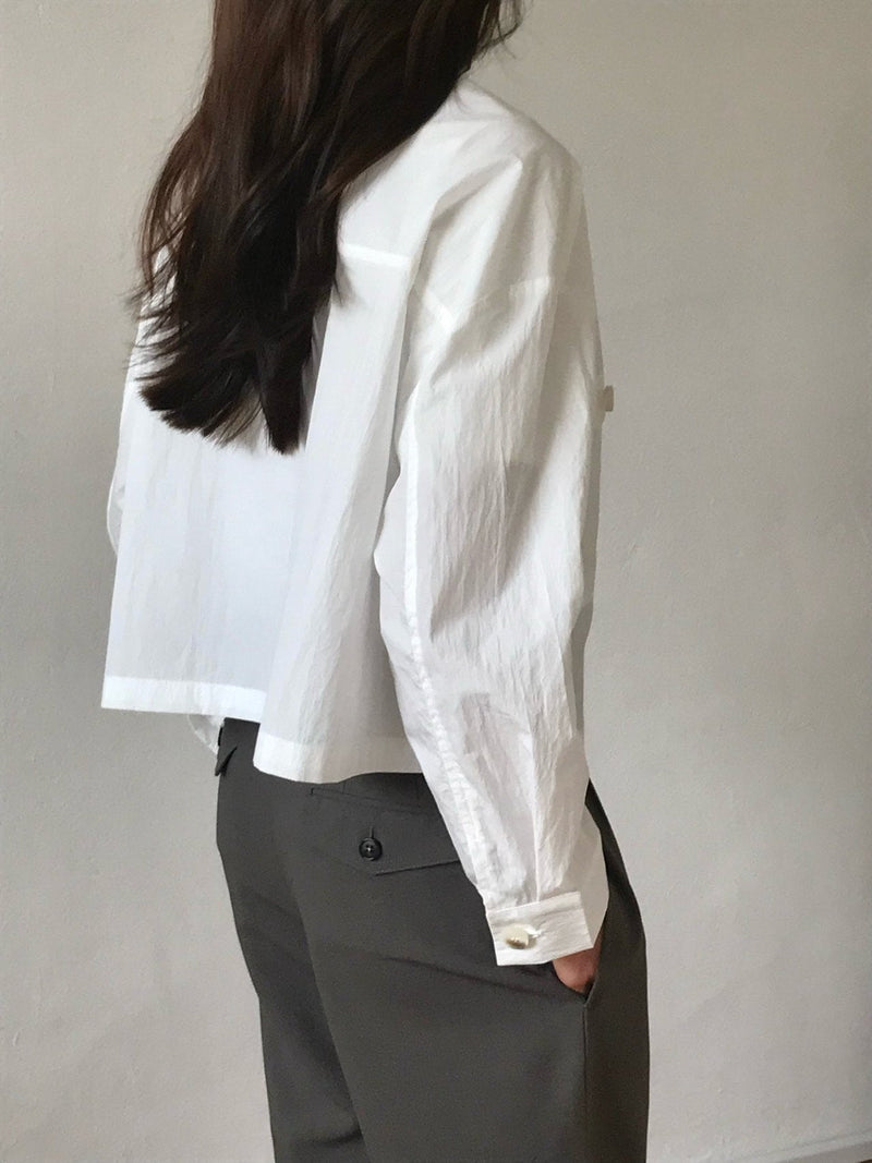 2 POCKET CROPPED SHIRT JACKET