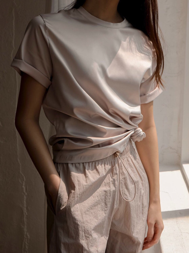 CLASSIC SILKY HALF SLEEVE TOP