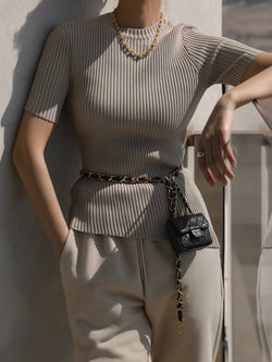 ASYMMETRICAL HEM RIBBED KNIT TOP