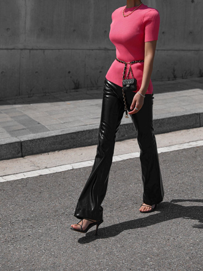 ASYMMETRICAL HEM RIBBED KNIT TOP
