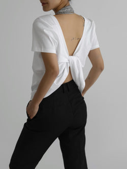 BACK KNOT DETAIL T-SHIRT