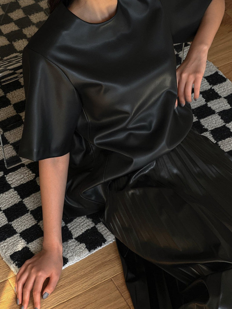 BACK PLEAT DETAIL VEGAN LEATHER BLOUSE