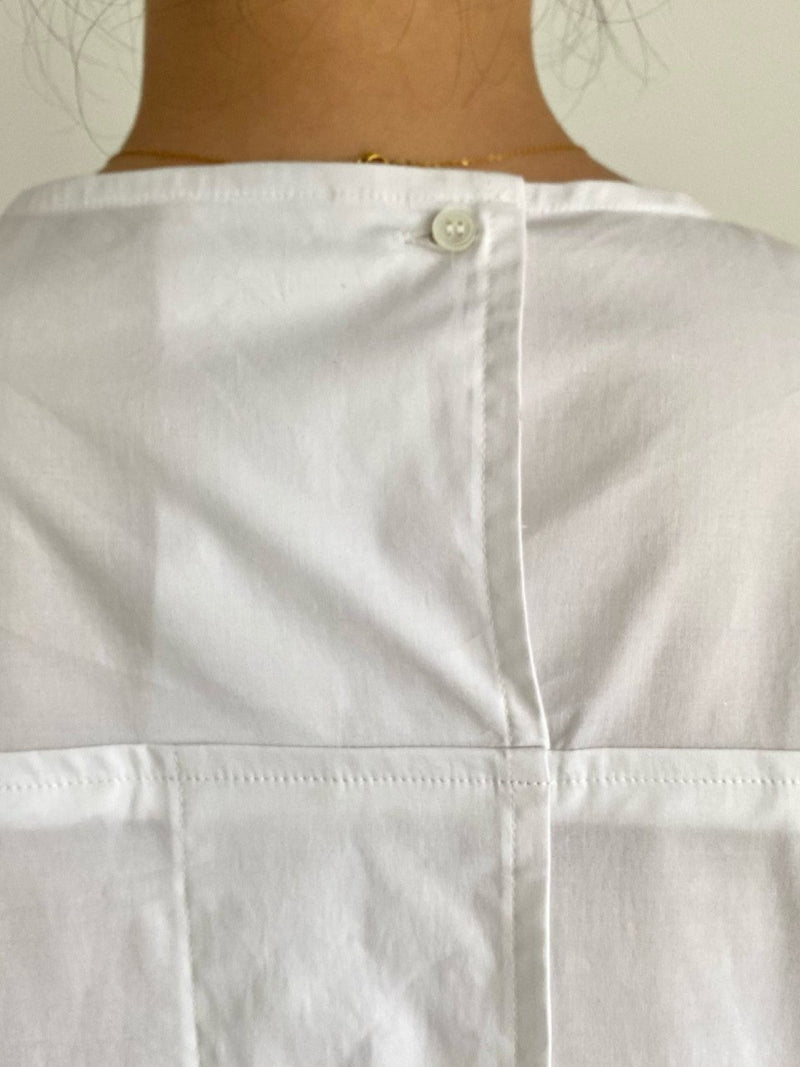 BACK SLIT COTTON BLOUSE