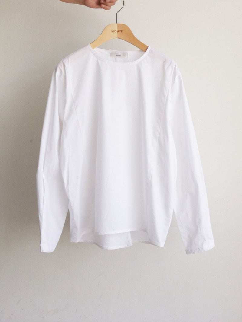 BACK SLIT COTTON BLOUSE
