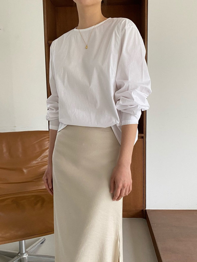 BACK SLIT COTTON BLOUSE