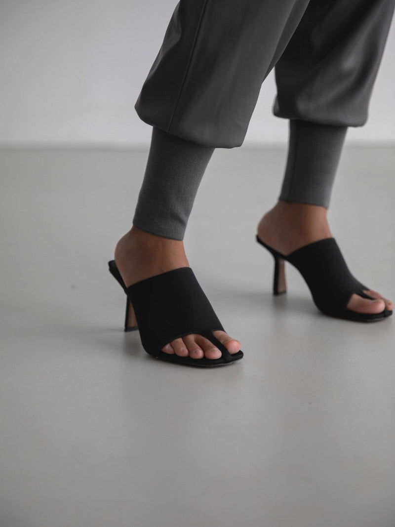 BAGGY VEGAN LEATHER JOGGER PANTS