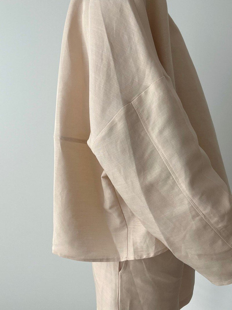 BANDED LINEN SHIRRING BLOUSE