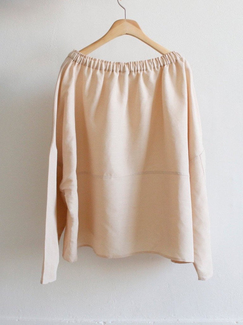 BANDED LINEN SHIRRING BLOUSE