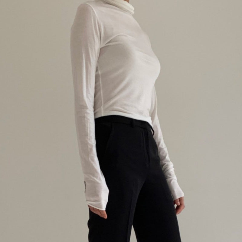 BASIC TURTLENECK LONG SLEEVE T-SHIRT