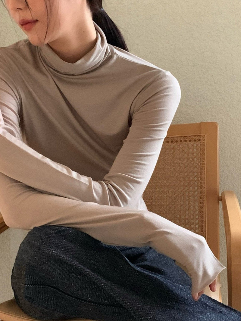 BASIC TURTLENECK LONG SLEEVE T-SHIRT
