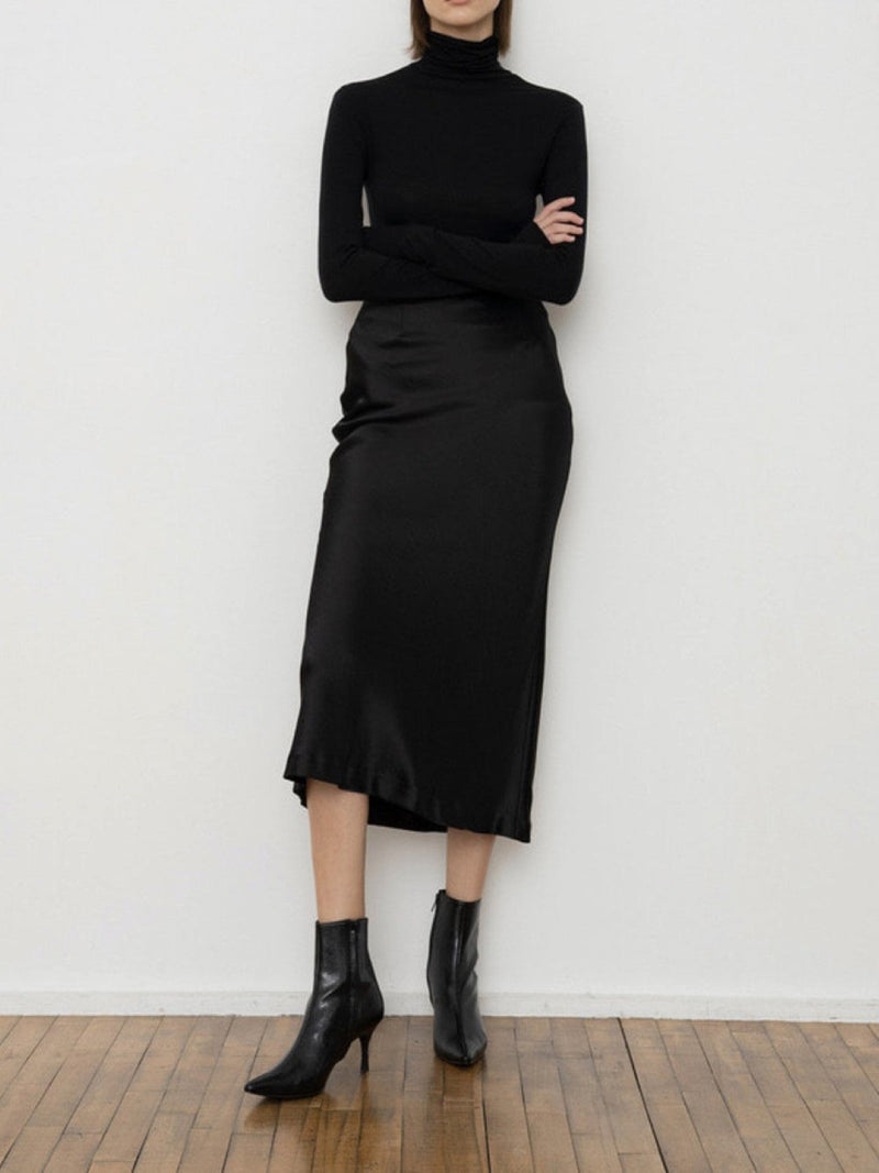 BASIC TURTLENECK LONG SLEEVE T-SHIRT