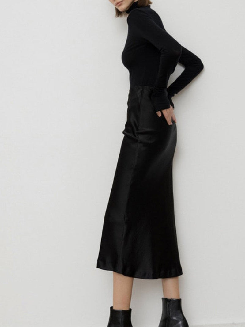 BASIC TURTLENECK LONG SLEEVE T-SHIRT