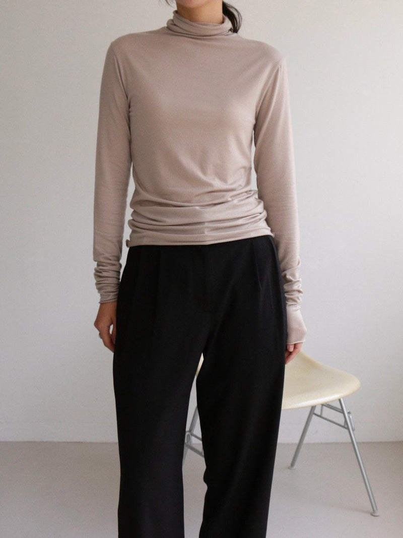 BASIC TURTLENECK LONG SLEEVE T-SHIRT