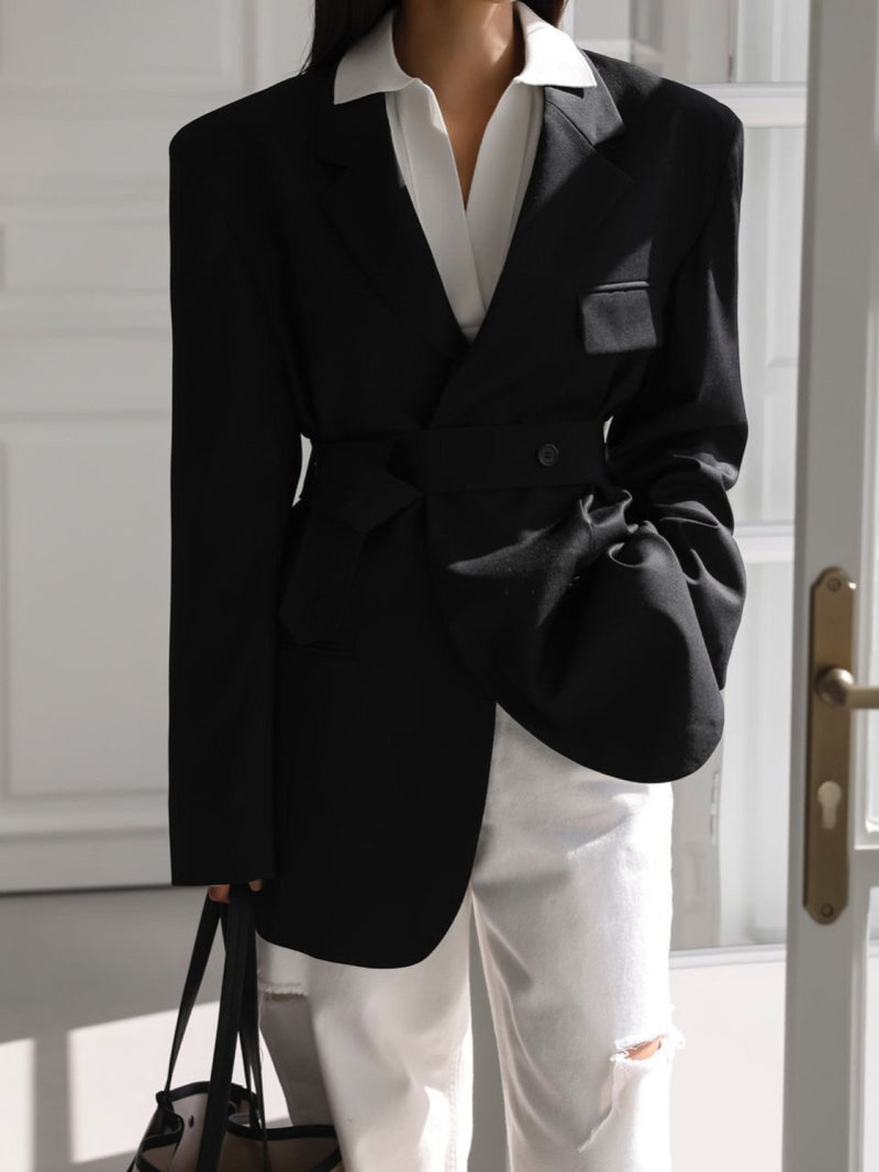 BELTED BUTTON DOWN TAILORED WOOL BLAZER