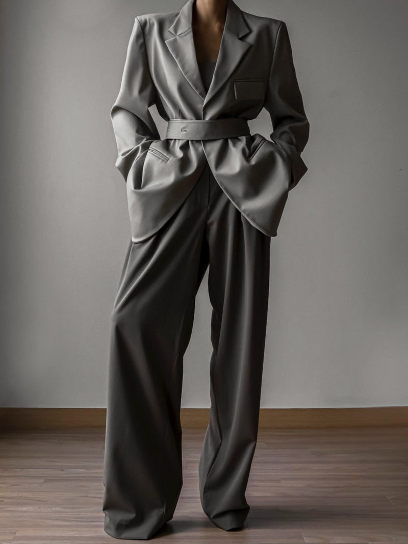 BELTED BUTTON DOWN TAILORED WOOL BLAZER