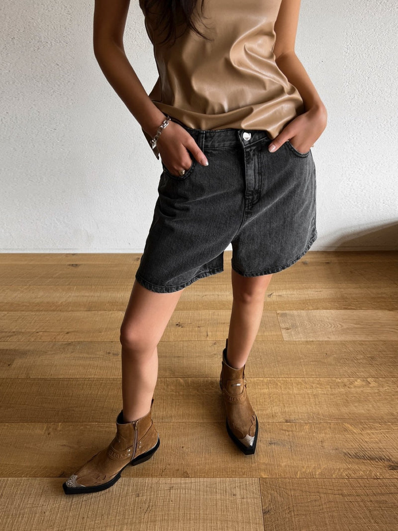 BLACK CINCH BACK DETAIL DENIM SHORTS