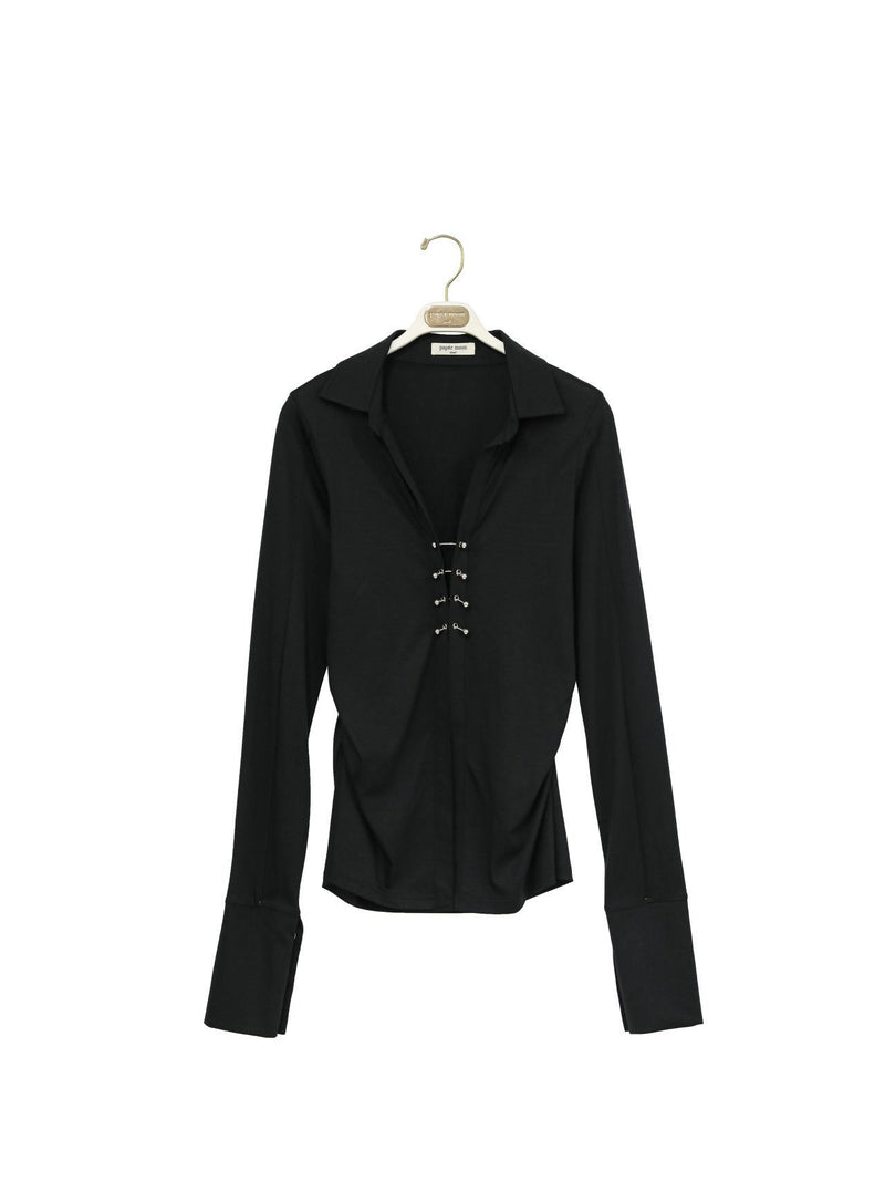 BOLD PIERCING BUTTON DETAIL BLOUSE