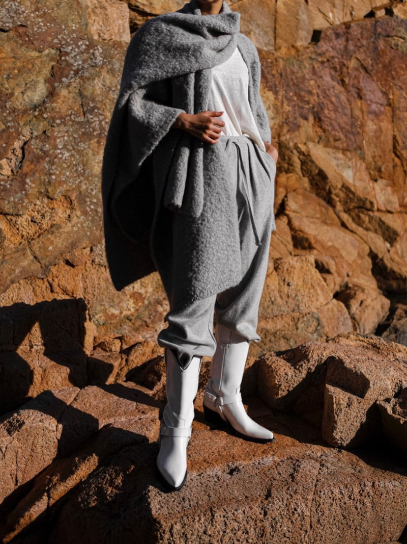 BOUCLE ALPACA WOOL BLEND MUFFLER