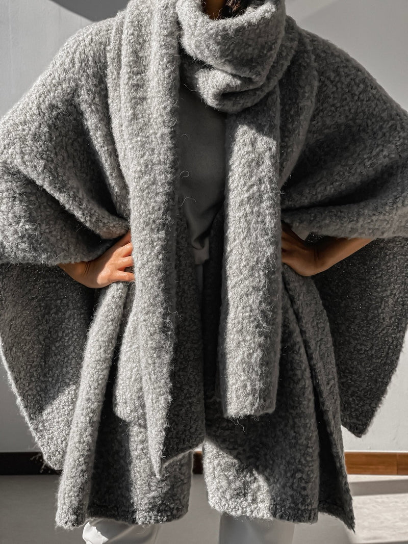 BOUCLE ALPACA WOOL BLEND MUFFLER