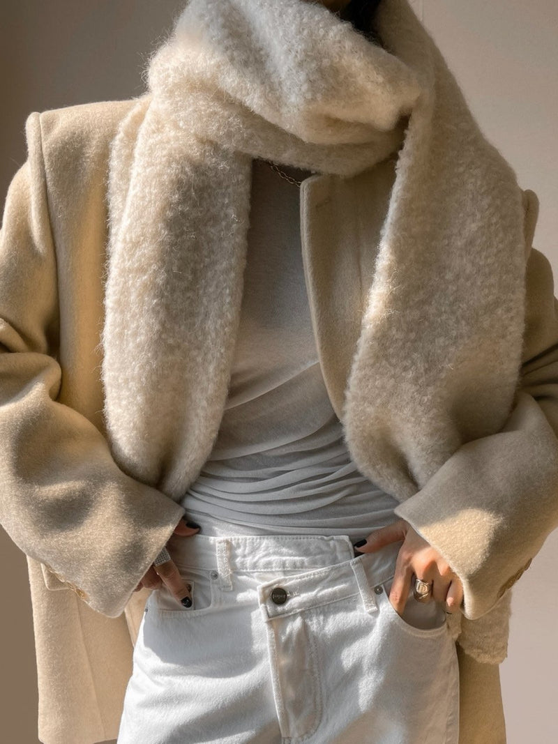 BOUCLE ALPACA WOOL BLEND MUFFLER