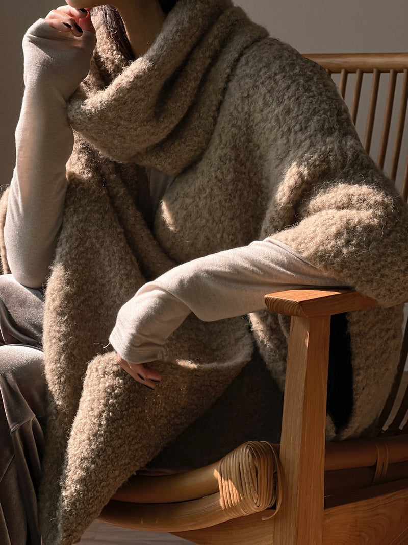 BOUCLE ALPACA WOOL BLEND MUFFLER