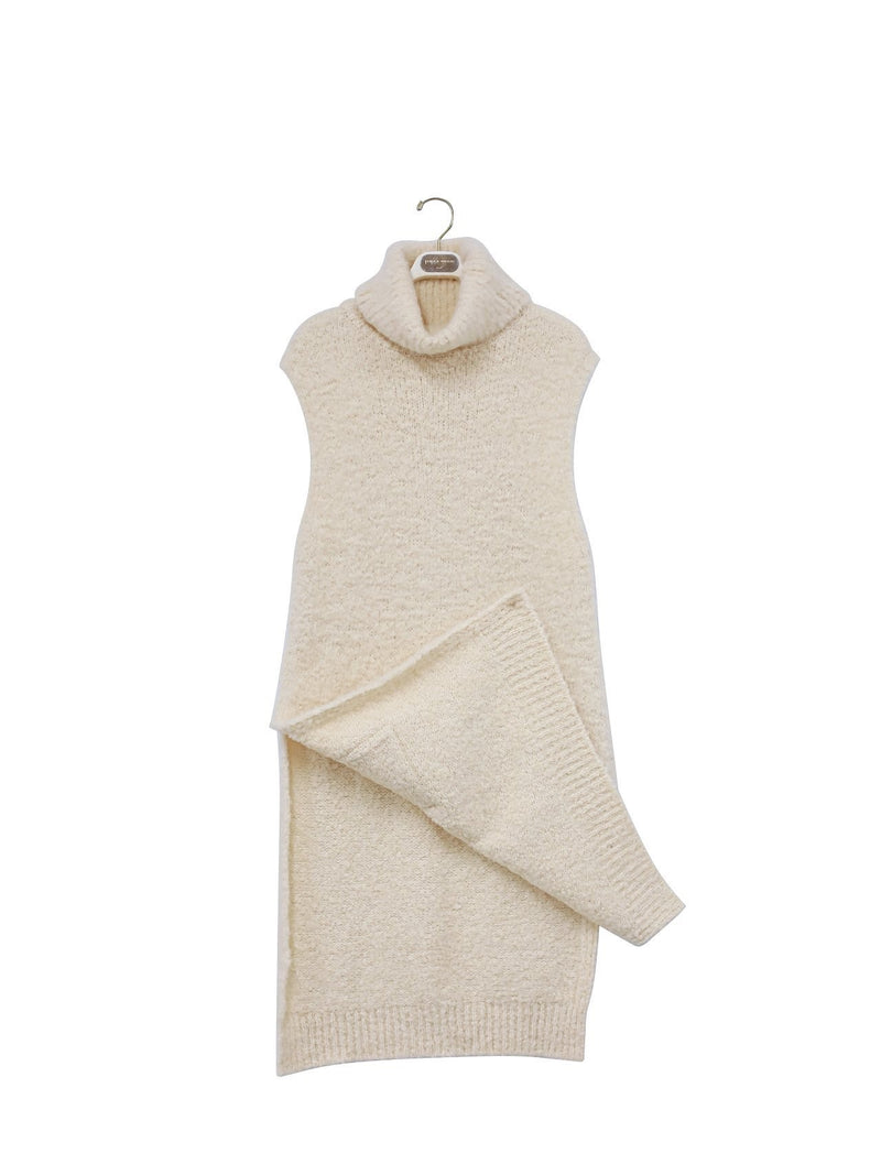 BOUCLE ALPACA WOOL BLEND TURTLENECK KNIT VEST