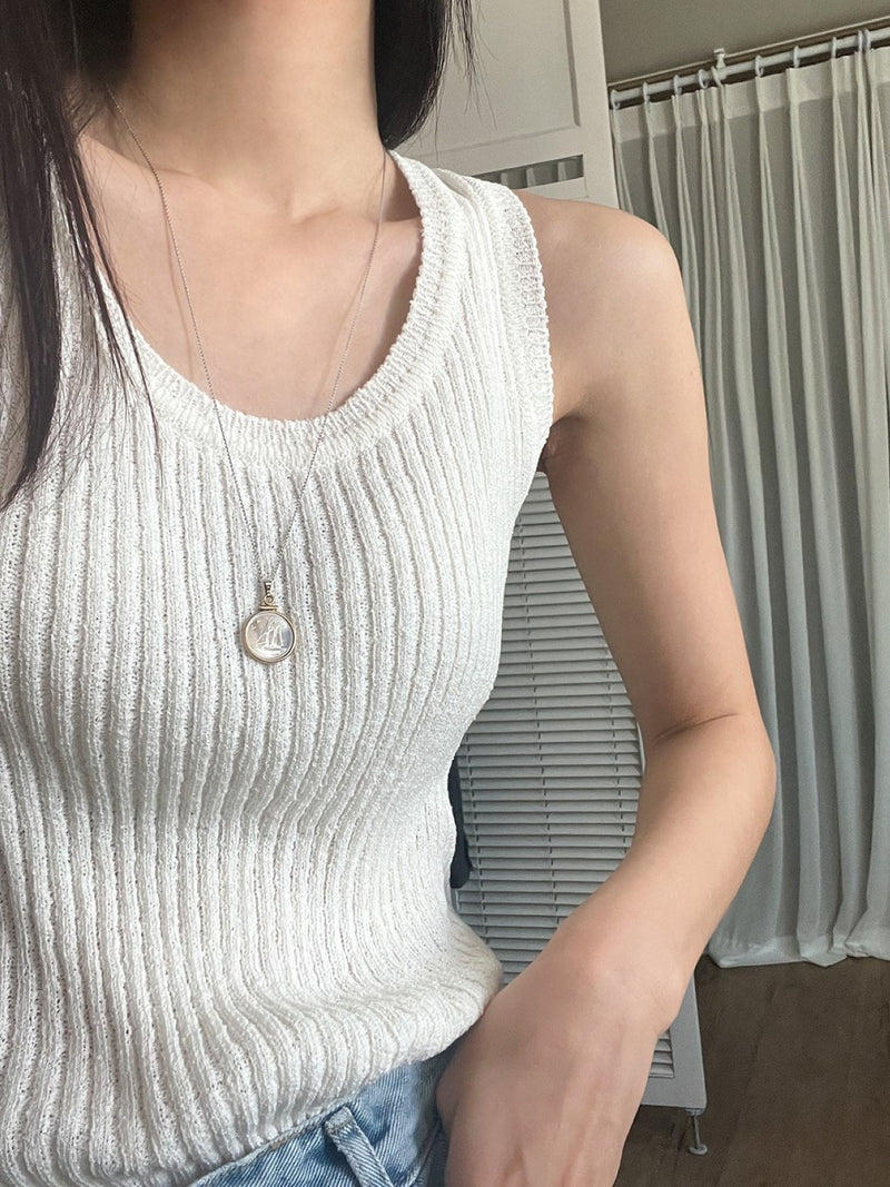 BOUCLE VISCOSE U-NECK KNIT TOP