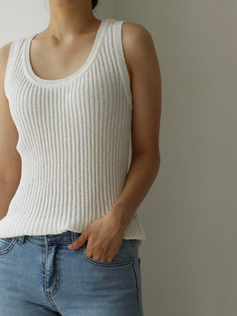 BOUCLE VISCOSE U-NECK KNIT TOP