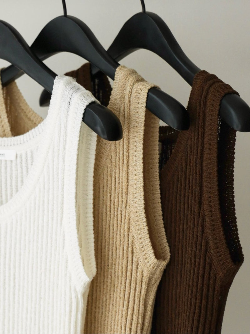 BOUCLE VISCOSE U-NECK KNIT TOP