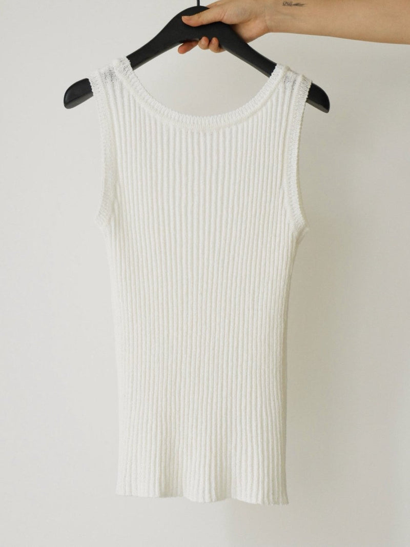 BOUCLE VISCOSE U-NECK KNIT TOP