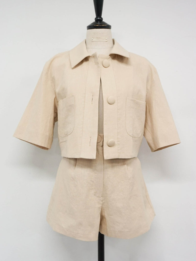 BUTTON BERMUDA SHORTS
