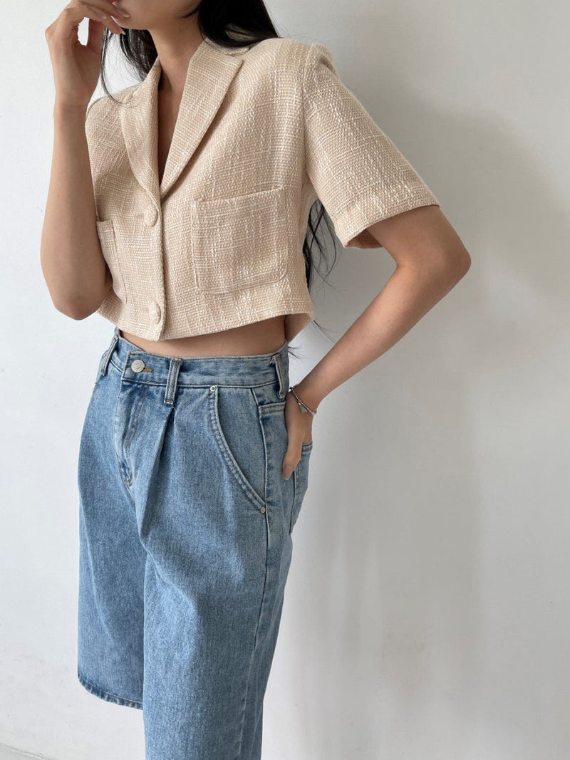 BUTTON STRUCTURED JACKET