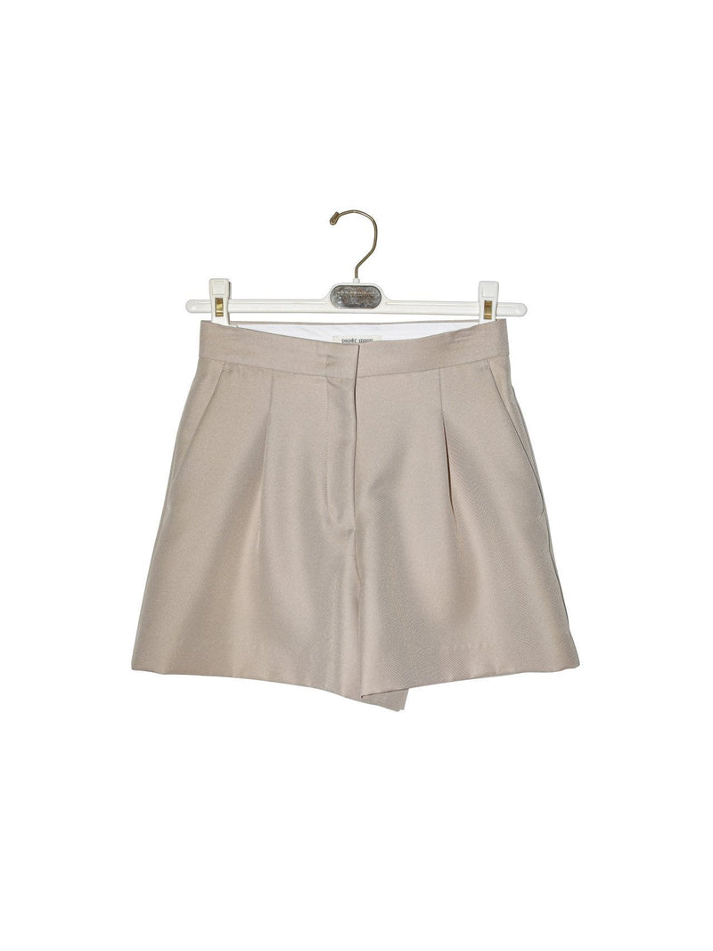 CLASSIC PLEATED DETAIL SHORTS