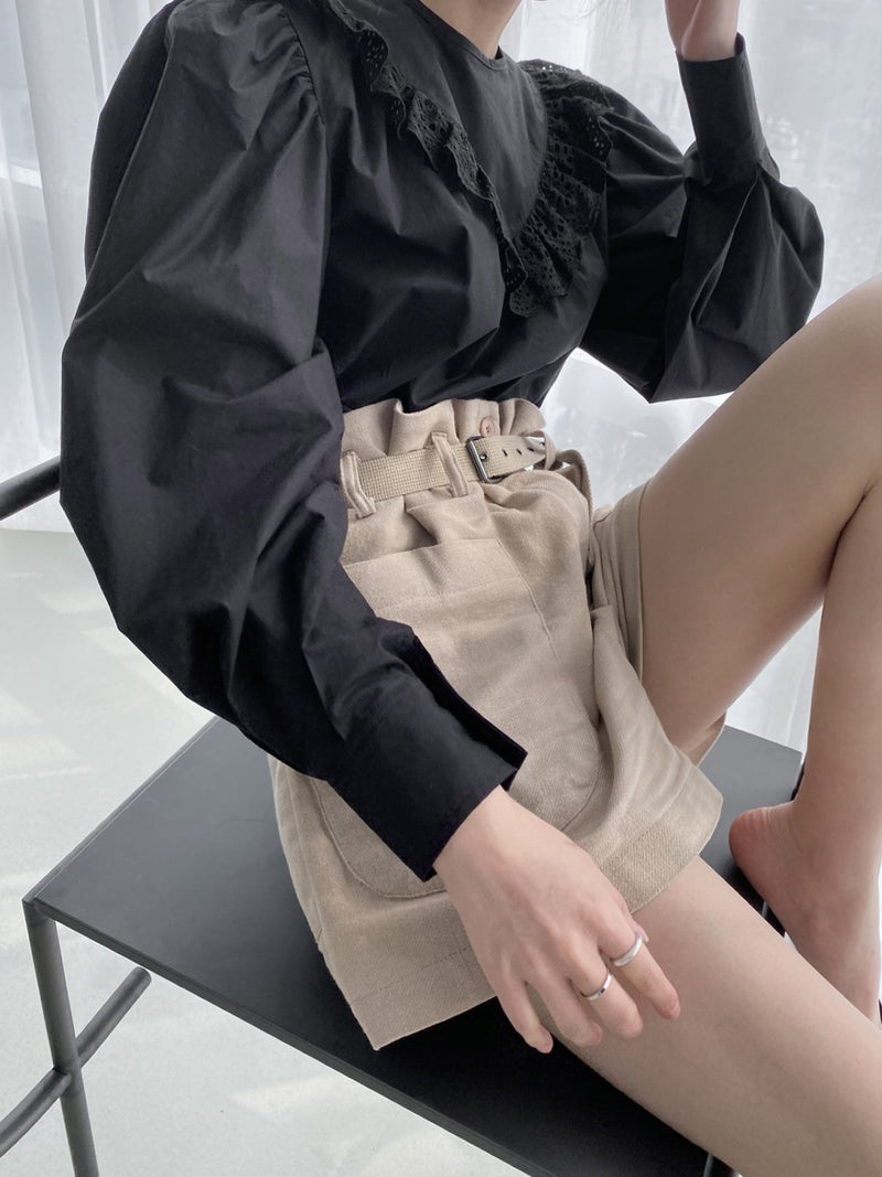 COTTON SHORTS WITH BELT