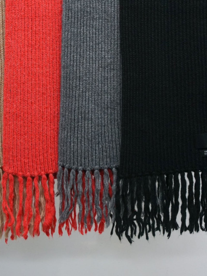 CHUNKY WOOLEN SCARF