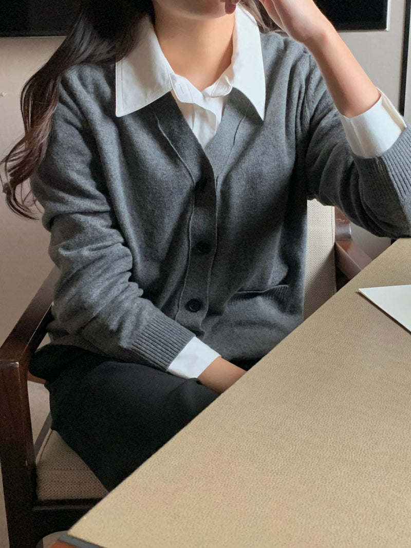 CLAIRE POCKET V NECK CARDIGAN
