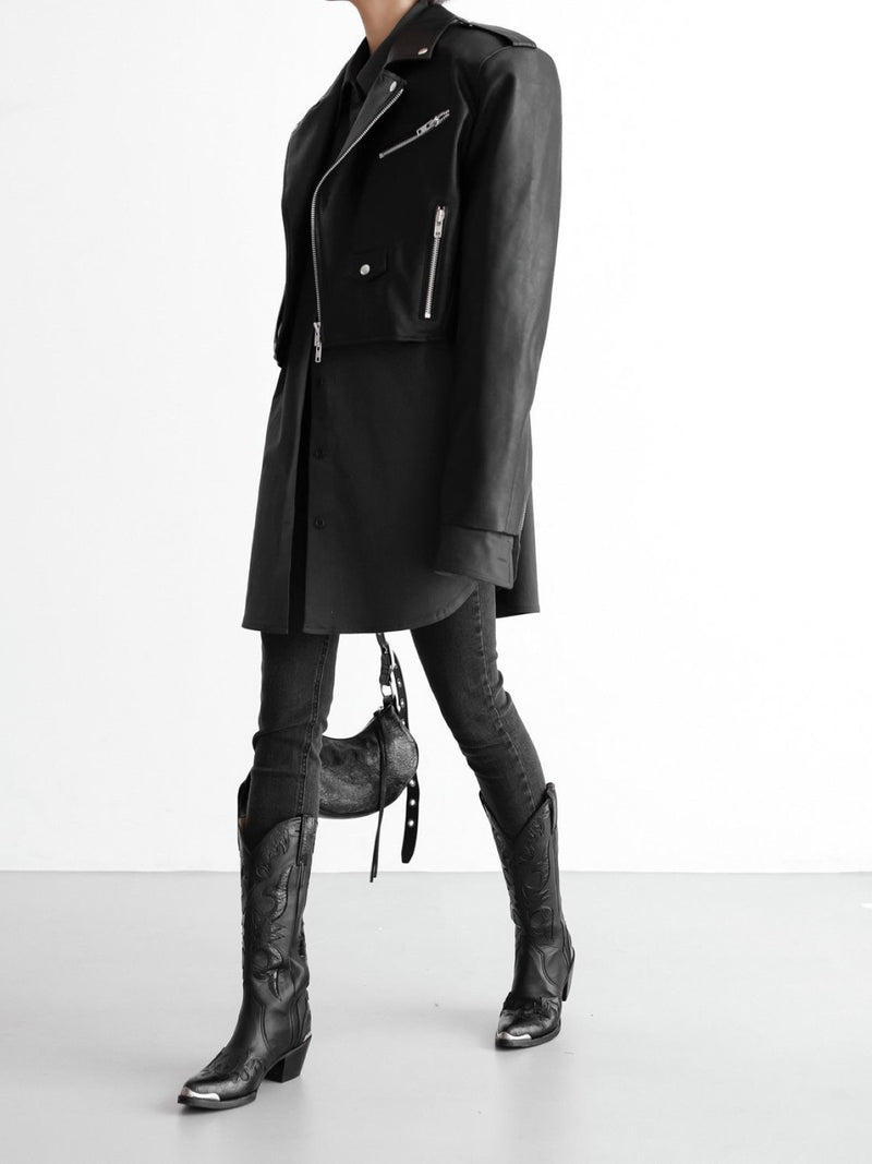 CLASSIC BLACK SKINNY JEANS