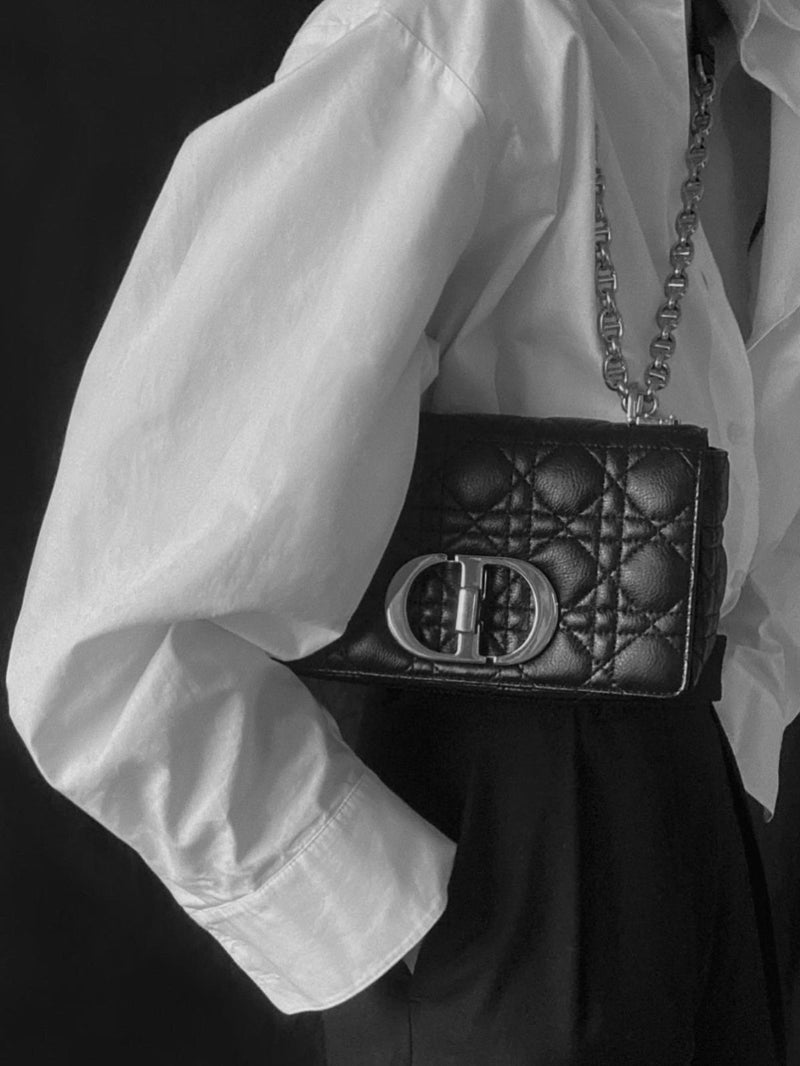 CLASSIC COTTON BLOUSE