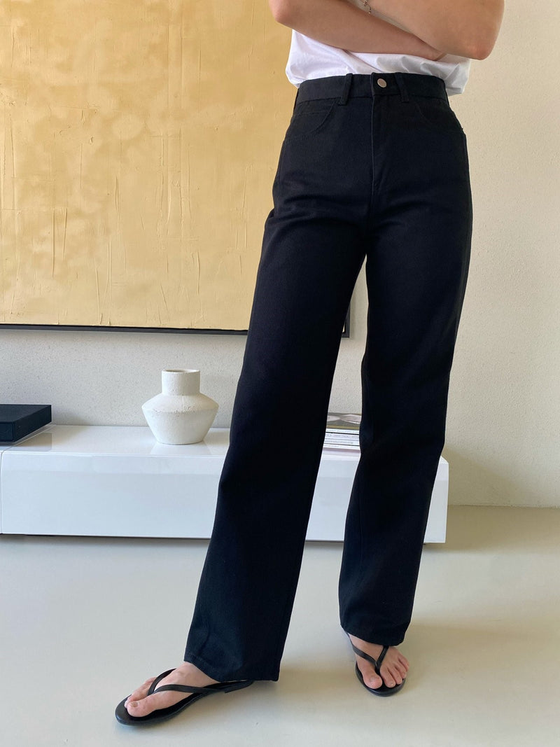 CLASSIC DENIM TROUSERS