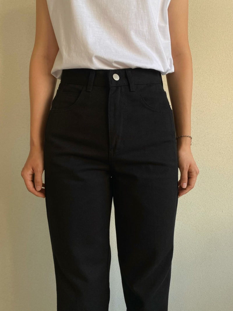 CLASSIC DENIM TROUSERS