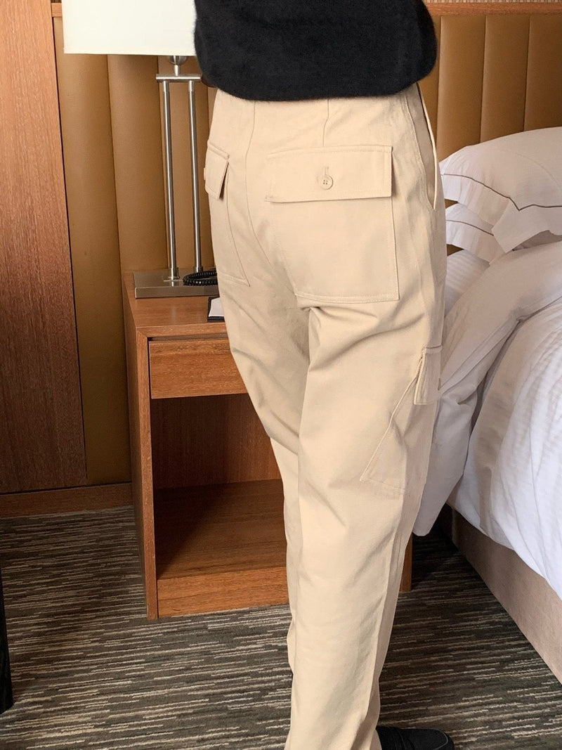 CLASSIC FIT MILITARY CARGO PANTS