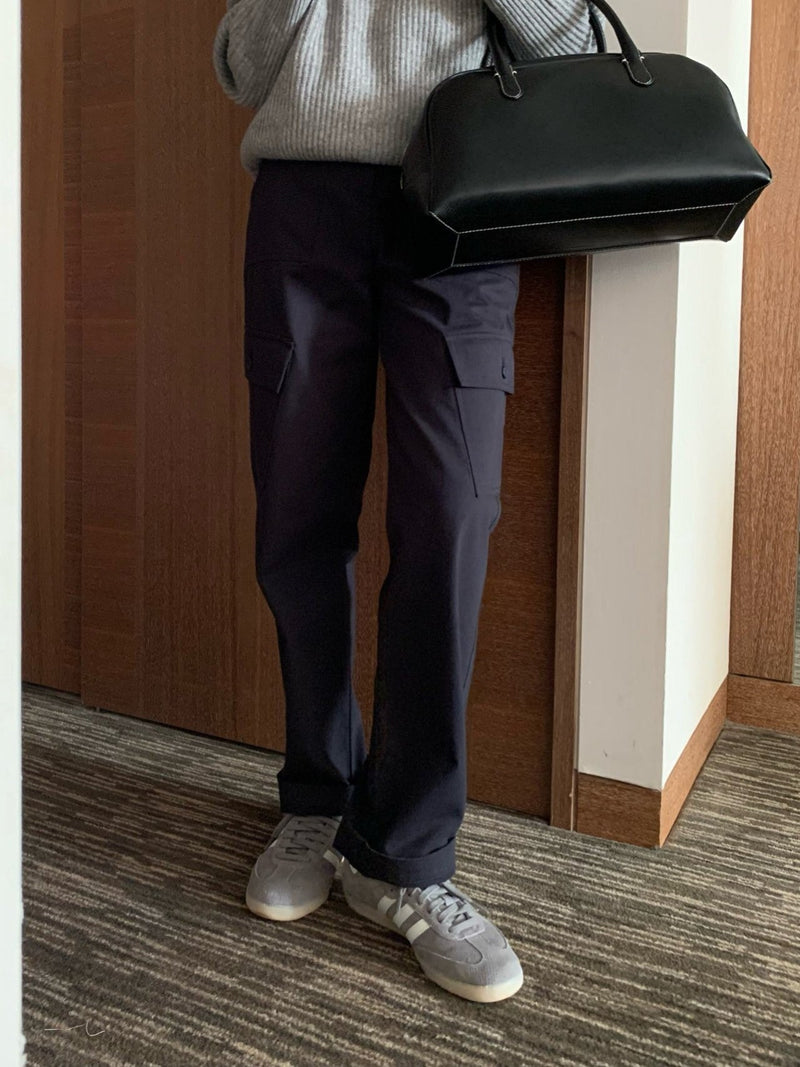 CLASSIC FIT MILITARY CARGO PANTS