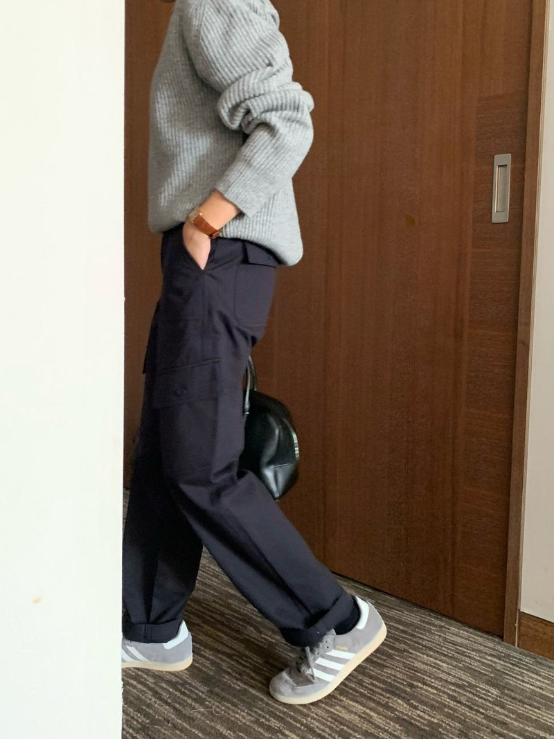 CLASSIC FIT MILITARY CARGO PANTS