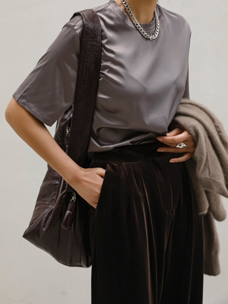 CLASSIC SILKY HALF SLEEVE TOP