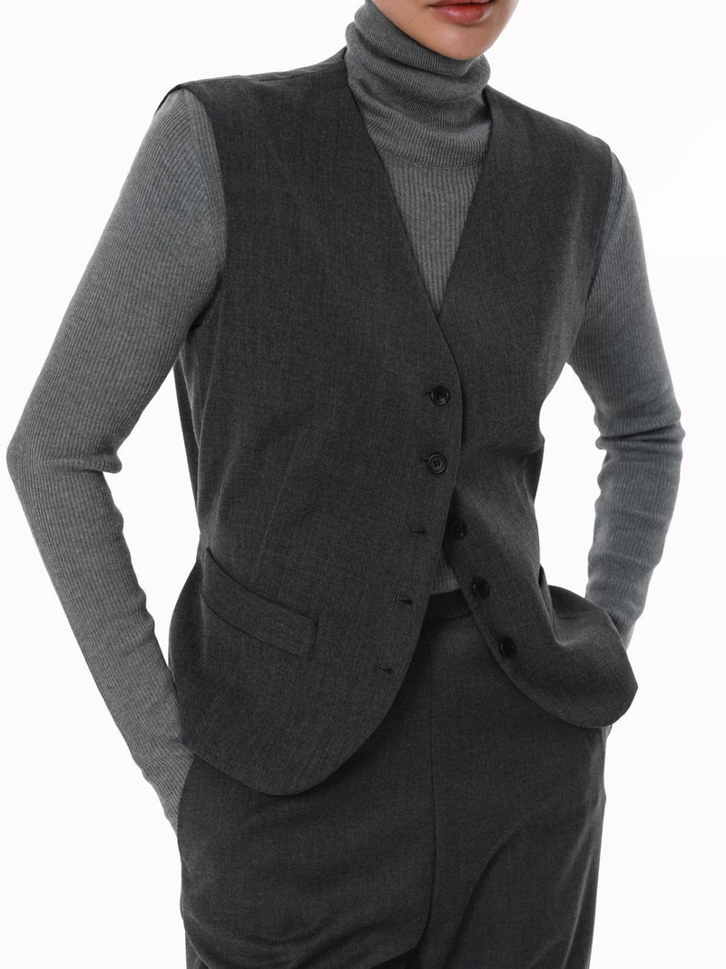 CLASSIC TAILORED BUTTON DOWN VEST