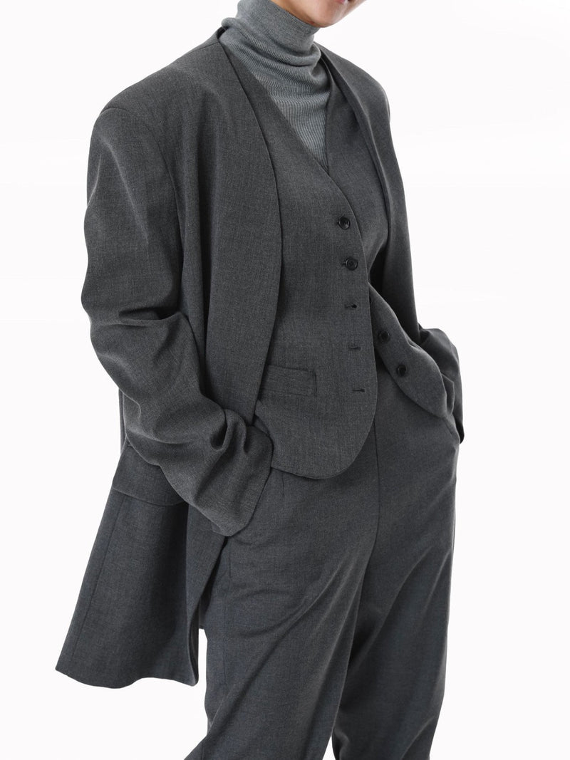 CLASSIC TAILORED BUTTON DOWN VEST